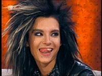 hai ka mia pun  :nebun:  :nebun: poze bill kaulitz